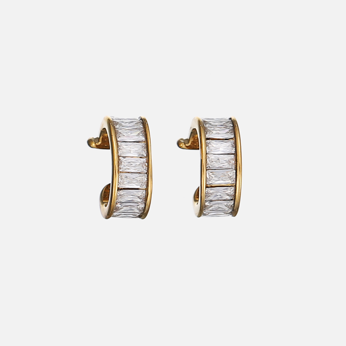 Devona | Baguette-Cut Gold Earcuffs