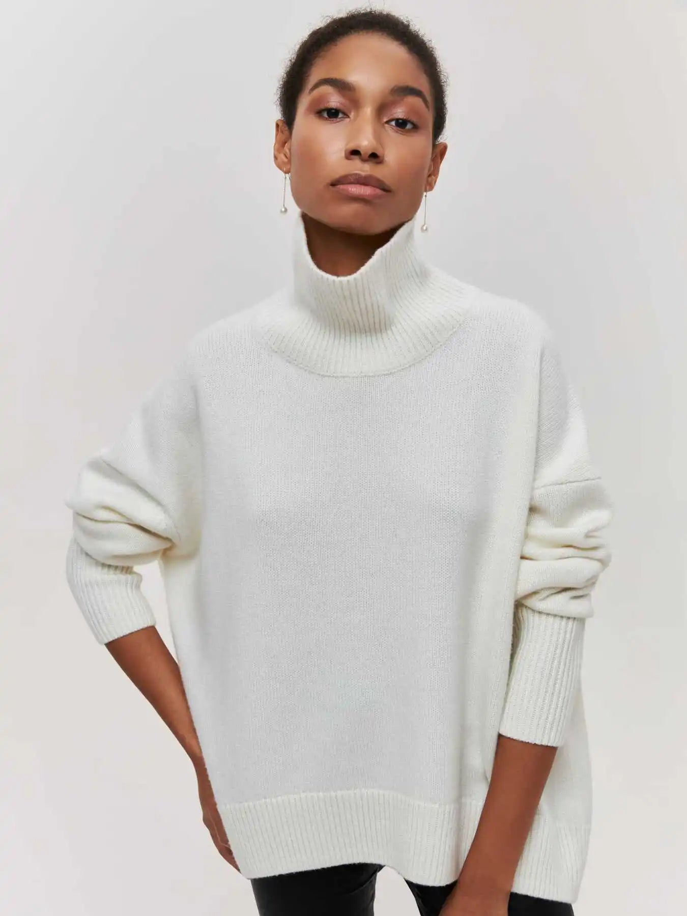 Céleste | Oversized Turtleneck Sweater