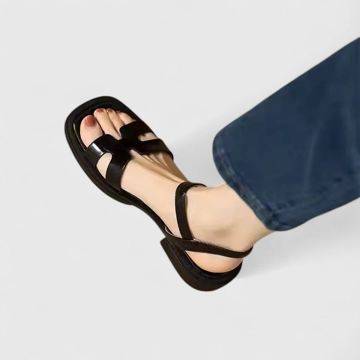 Ursula | Elegant Flat Leather Sandals