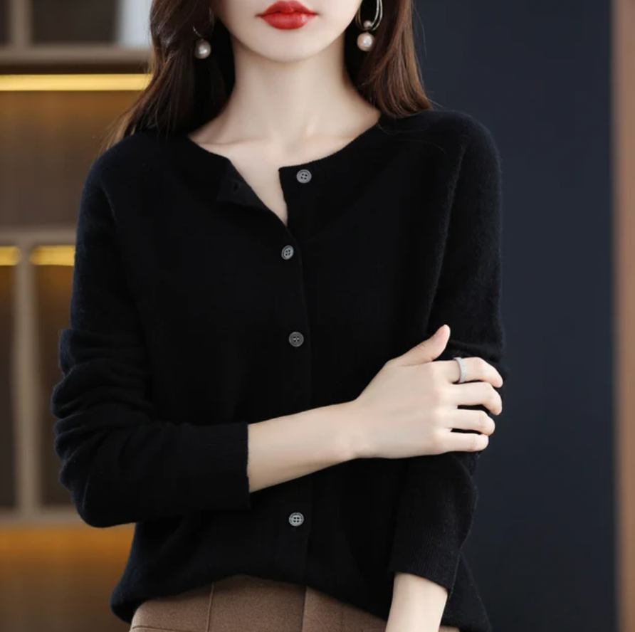 Céleste | Soft Button-Up Everyday Cardigan