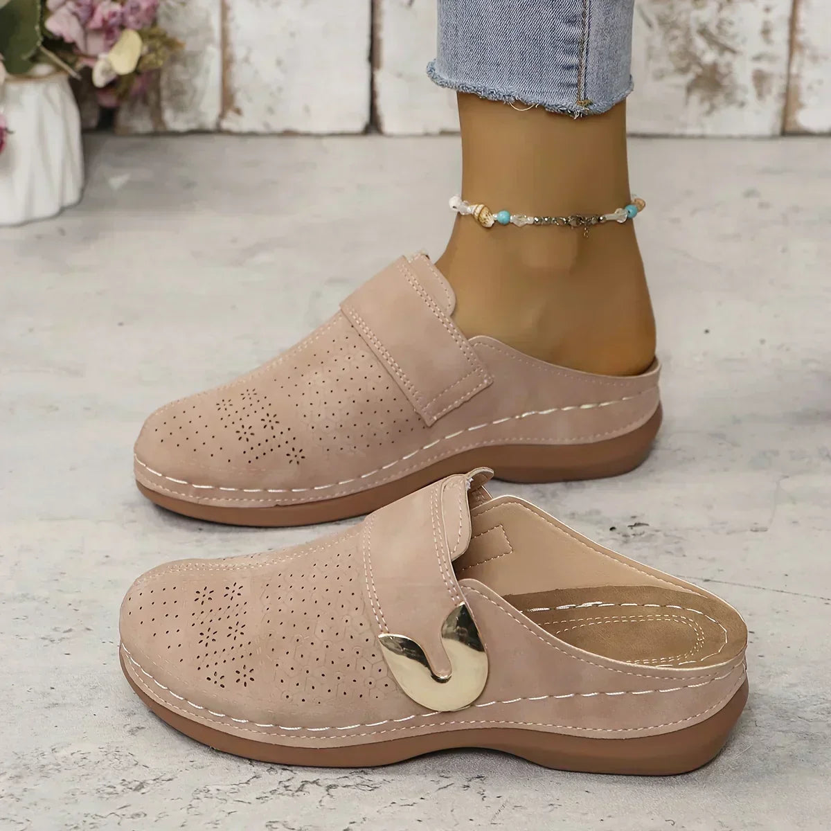 Unique | Supportive Wedge Sandals
