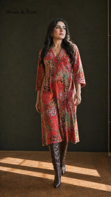 Vonnie | Vibrant Midi Dress Drape