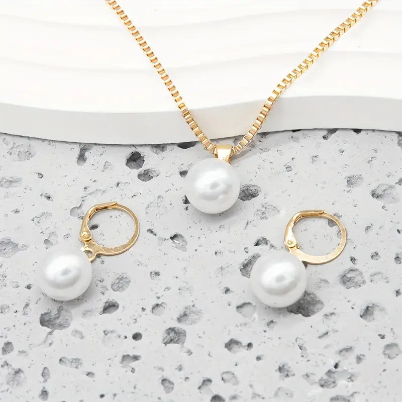 Keesha | Pearl Jewelry Set Gold-Tone