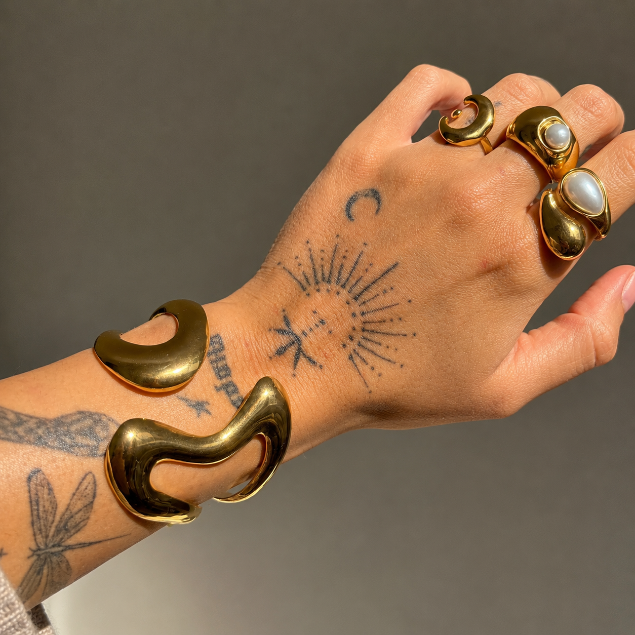 Wera | Sculptural Open Cuff Bracelet