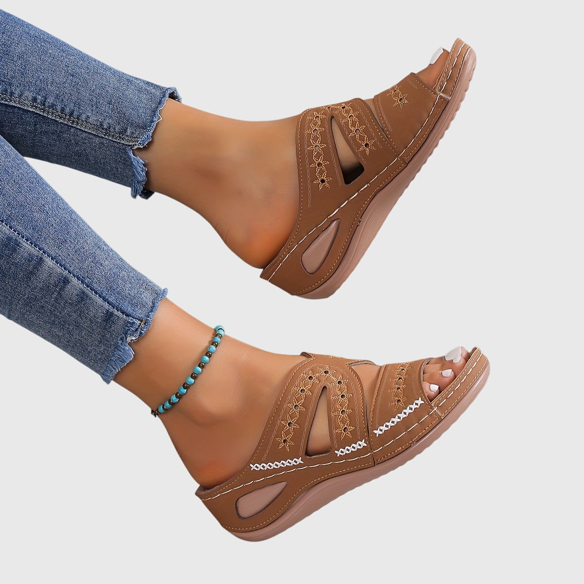 Cira | Lightweight Orthopedic Sandals