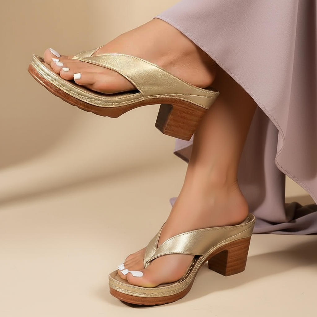 Teresa | Elegant Relaxed Block-Heel Sandals
