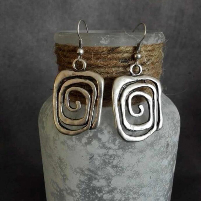 Brooke | Vintage Spiral Silver Earrings