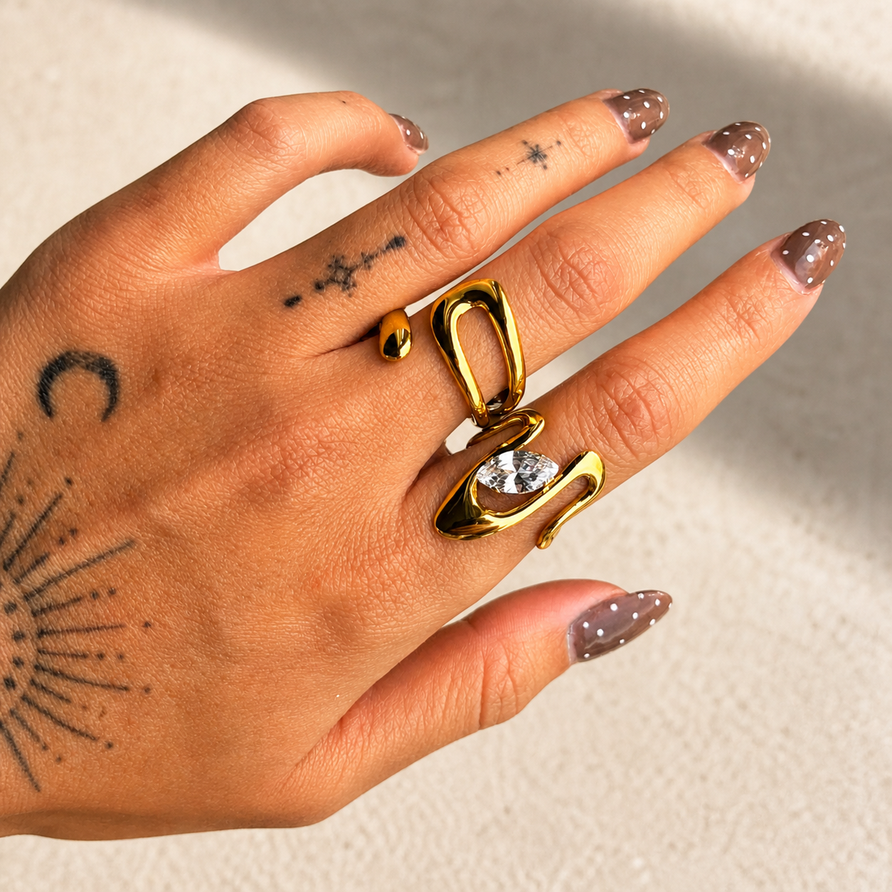 Rosi | Adjustable Flow Ring