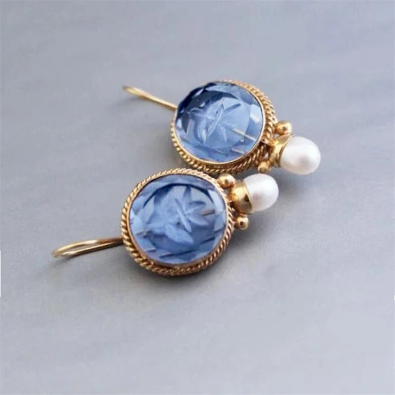 Heather | Timeless Pearl Drop Earrings