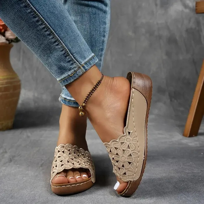 Lexi | Floral Ergonomic Slide Sandals