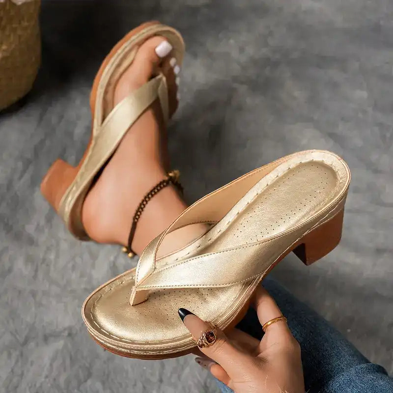 Teresa | Elegant Relaxed Block-Heel Sandals
